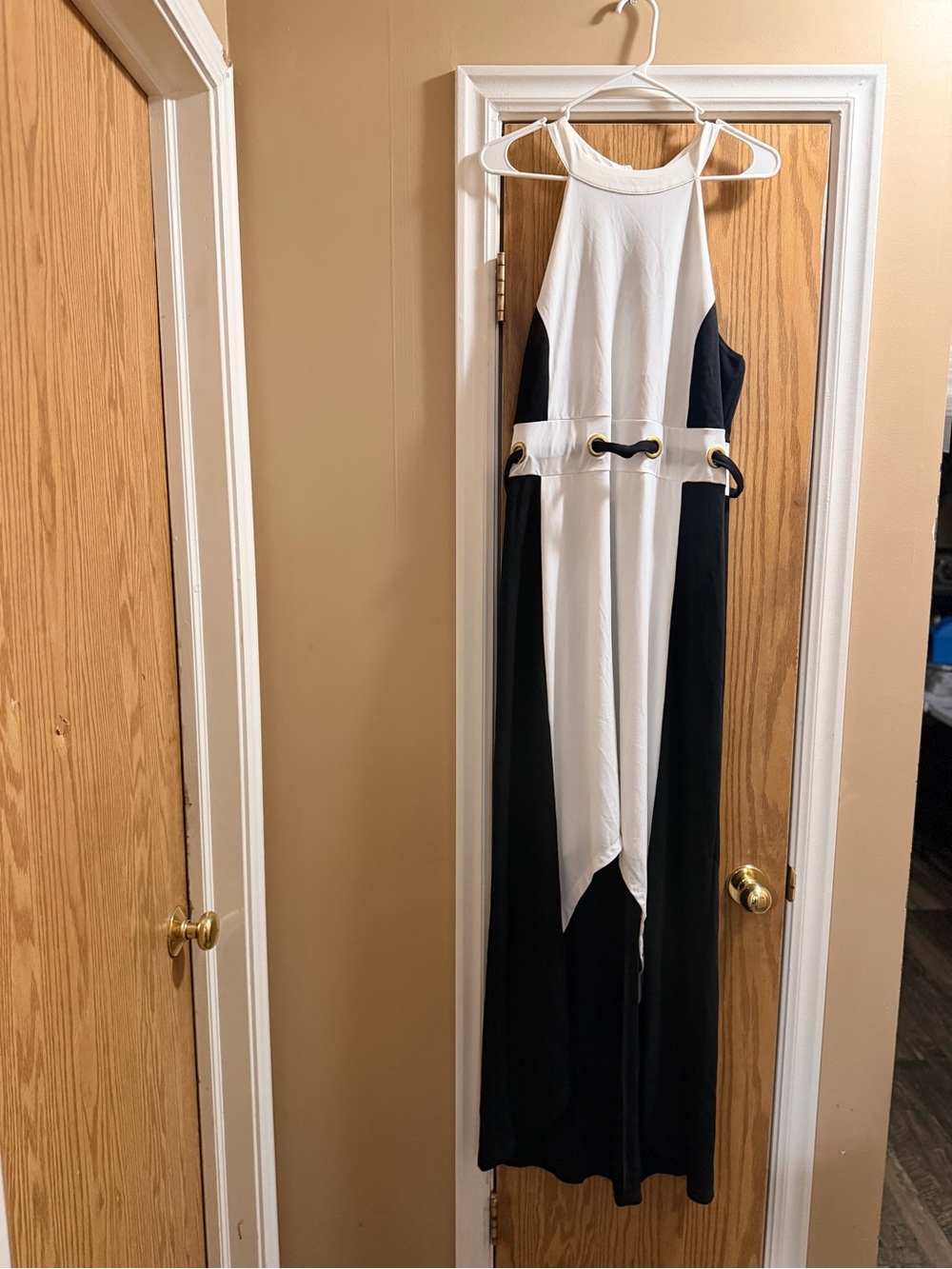 Black White Colorblock Halter Wide Leg Jumpsuit Gold Grommet Rope Tie Resort Med
